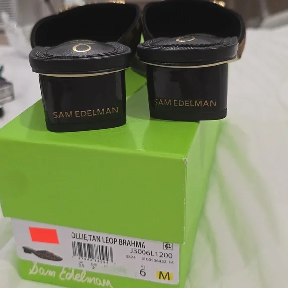 Sam Edelman. Ollie Square Toe Mule Size 6 - Picture 5 of 7